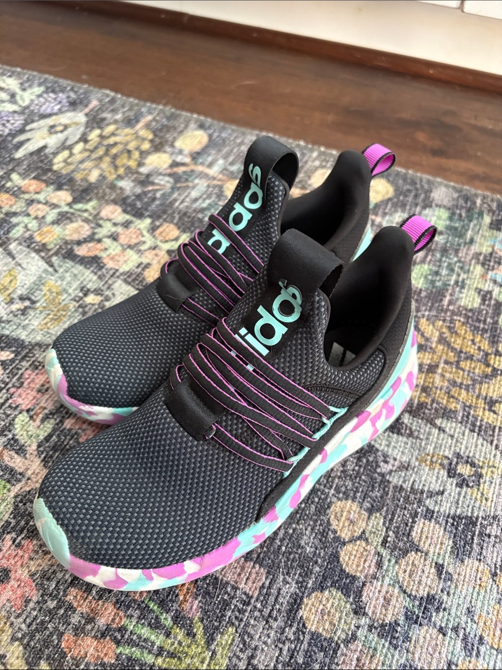 Adidas Lite Racer Adapt 7 - Kids size 4